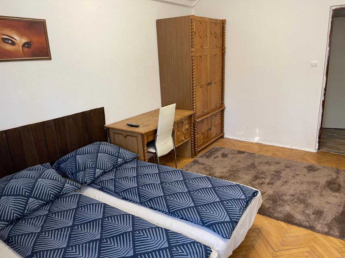 미슈콜츠 Szimpla Apartman 아파트 외부 사진