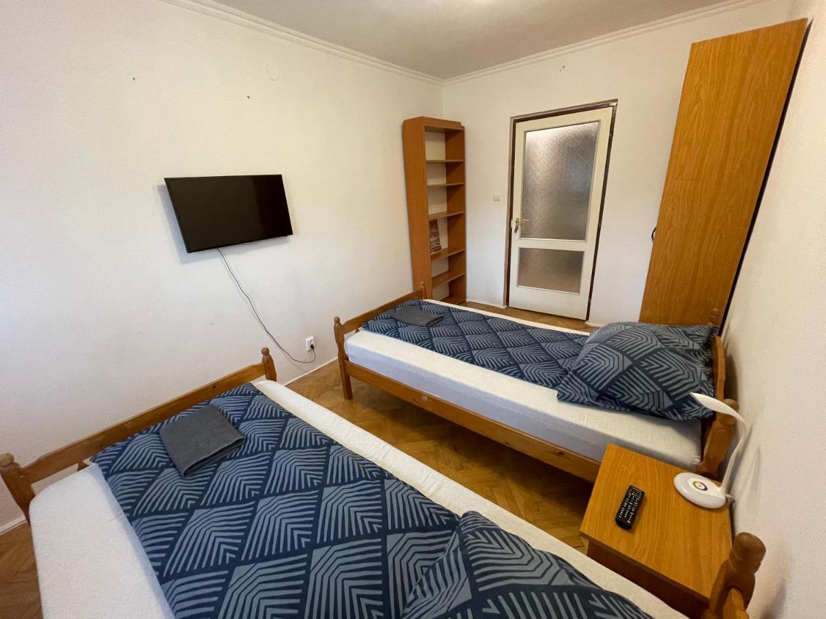 미슈콜츠 Szimpla Apartman 아파트 외부 사진